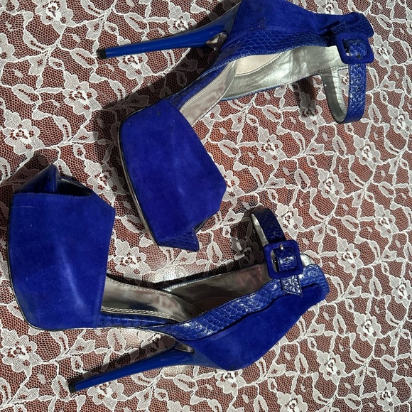 Bebe platform blue shoes !! - Picture 8 of 16